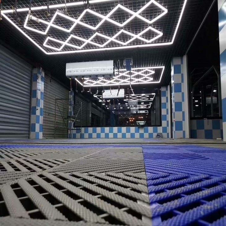 Car Workshop Light